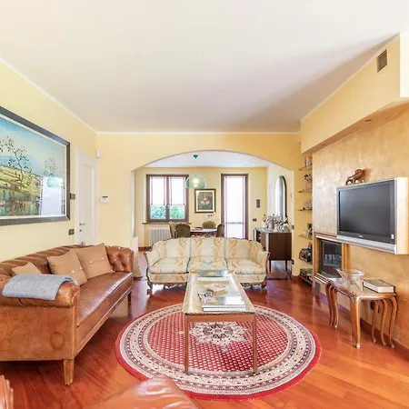Villino Fortunello Con Giardino Villa